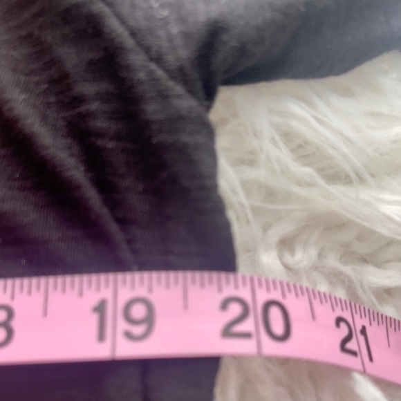 MICHELLE BY COMUNE New With Tags paint spatter T-shirt torn neckline - Picture 8 of 12